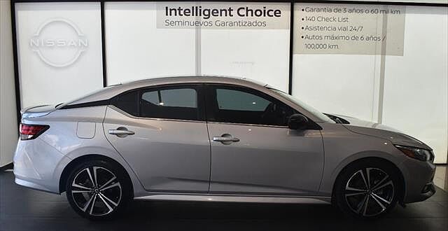 Nissan Sentra