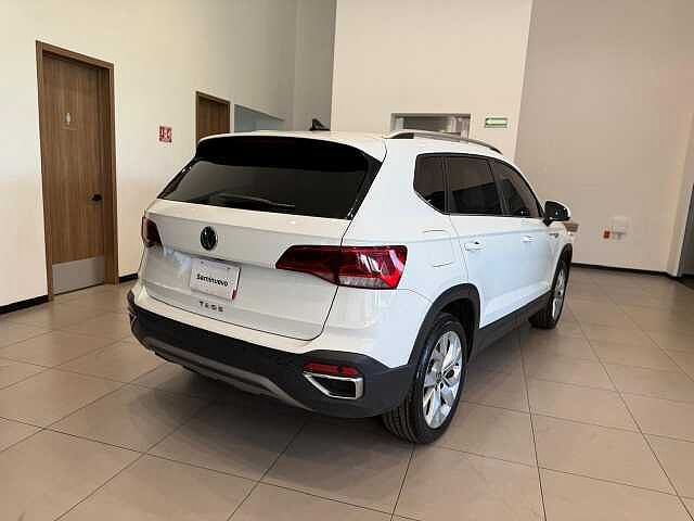 Volkswagen TAOS