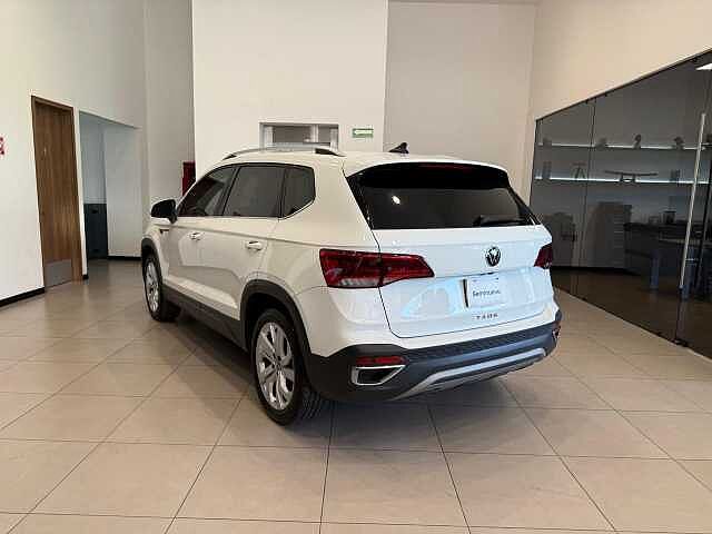 Volkswagen TAOS