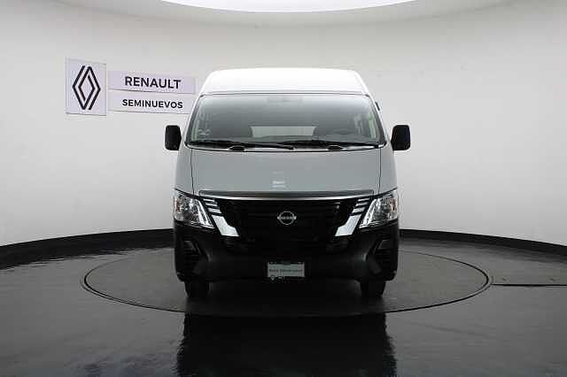 Nissan Urvan