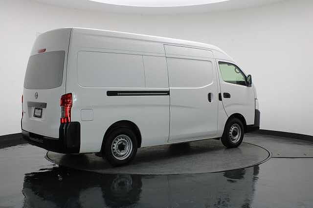 Nissan Urvan
