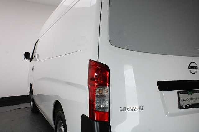 Nissan Urvan