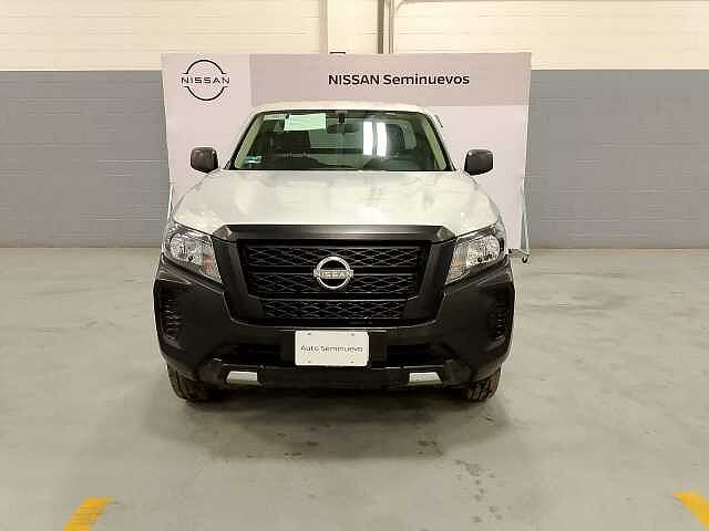 Nissan NP300