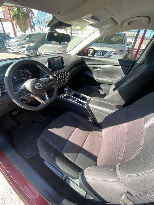 Nissan Sentra