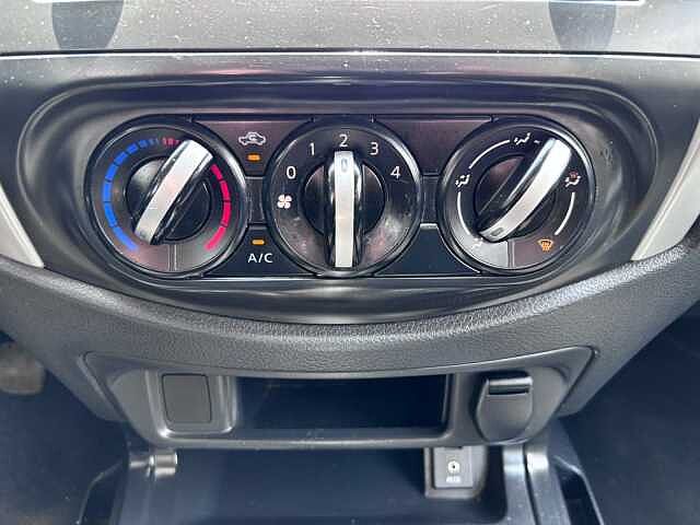 Nissan NP300 Frontier