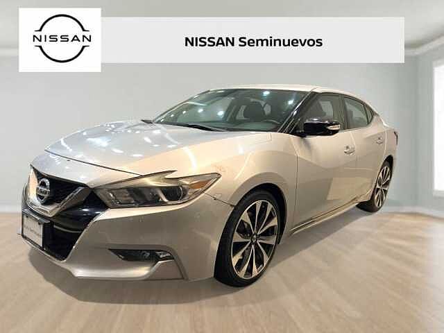 Nissan Maxima