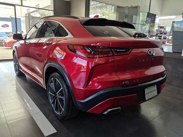 Infiniti QX55