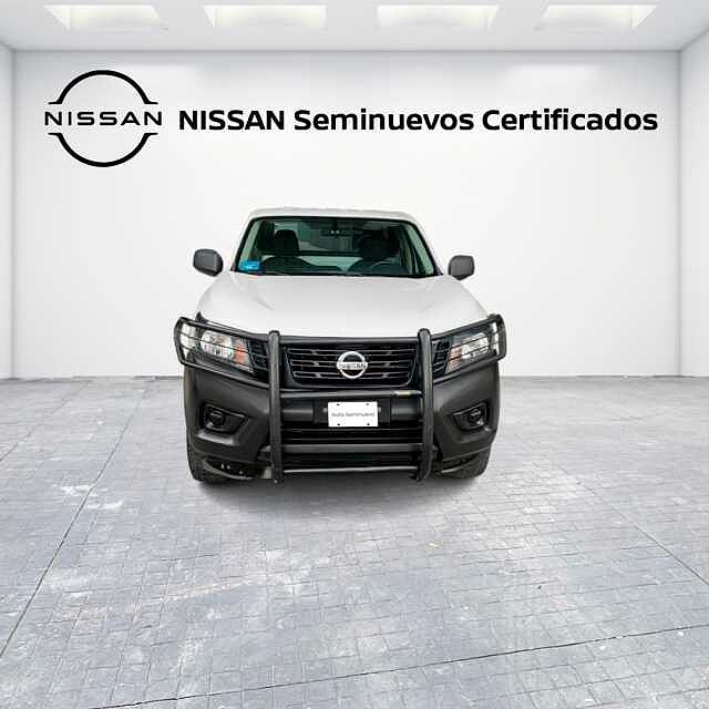 Nissan NP300