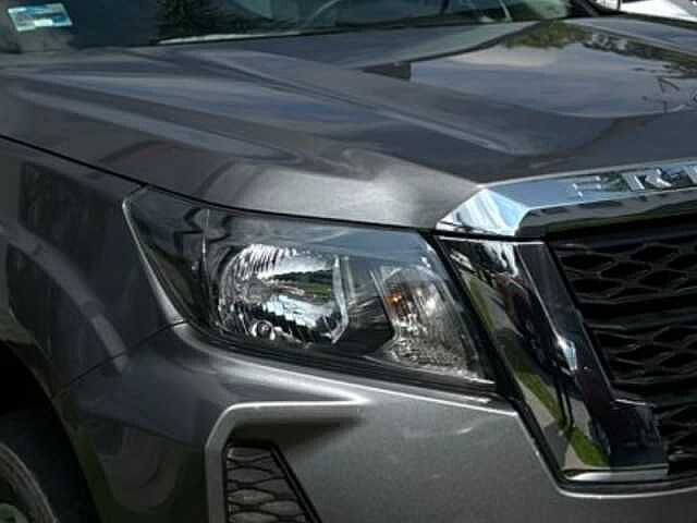 Nissan NP300 Frontier