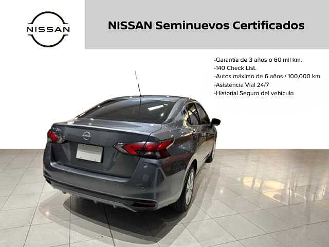 Nissan Versa