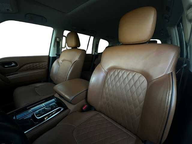 Infiniti QX80