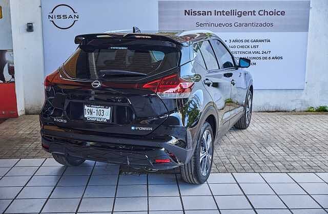 Nissan Kicks