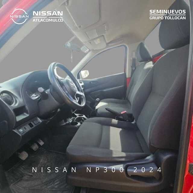 Nissan NP300 Chasis Cabina