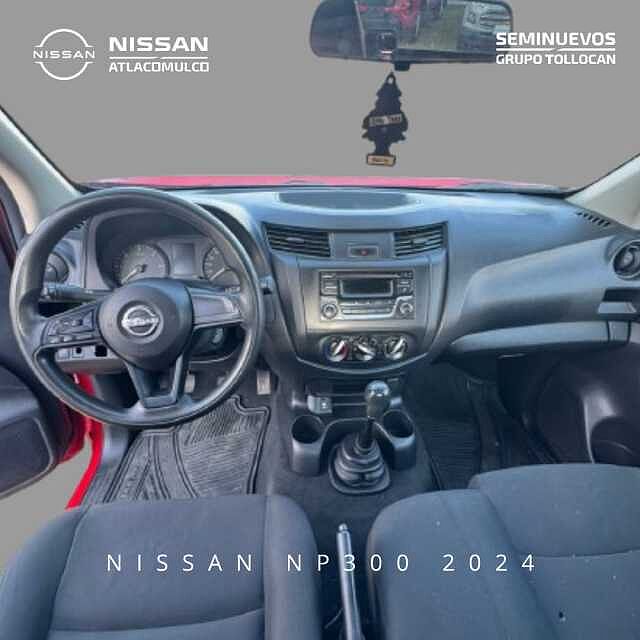Nissan NP300 Chasis Cabina