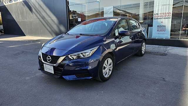 Nissan Versa