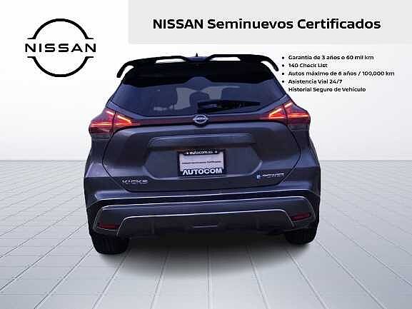 Nissan Kicks