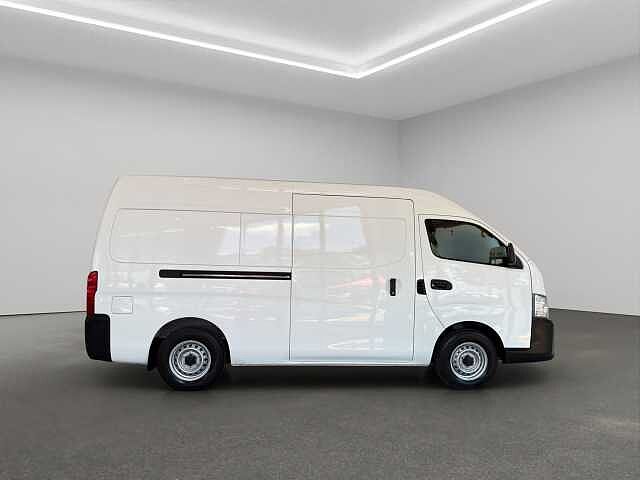 Nissan Urvan