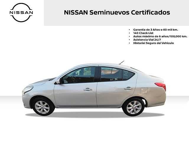 Nissan Versa