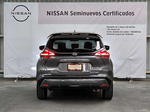 Nissan Kicks
