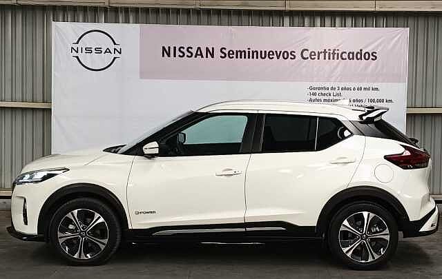 Nissan KICKS PLAY E-POWER