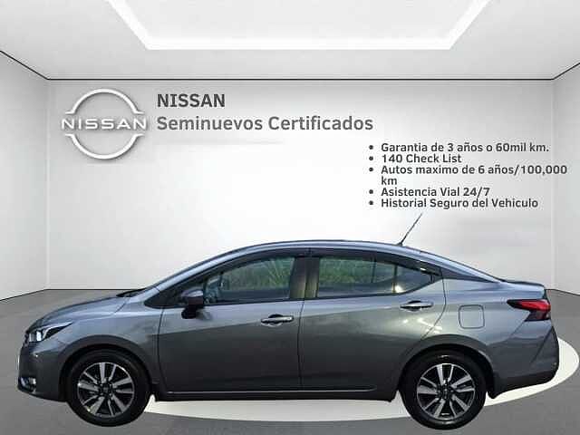 Nissan Versa
