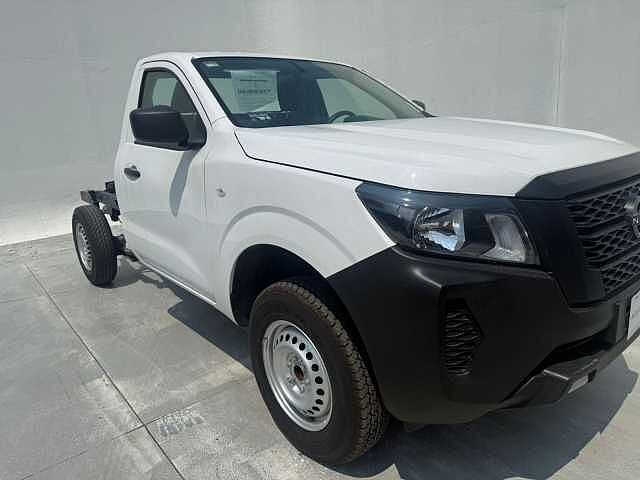 Nissan NP300 Chasis Cabina