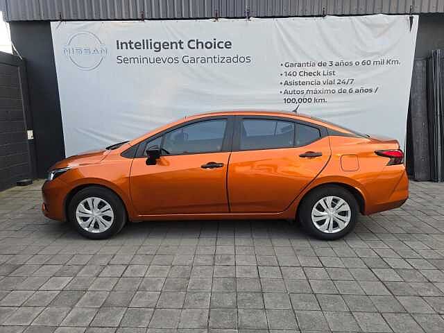 Nissan Versa