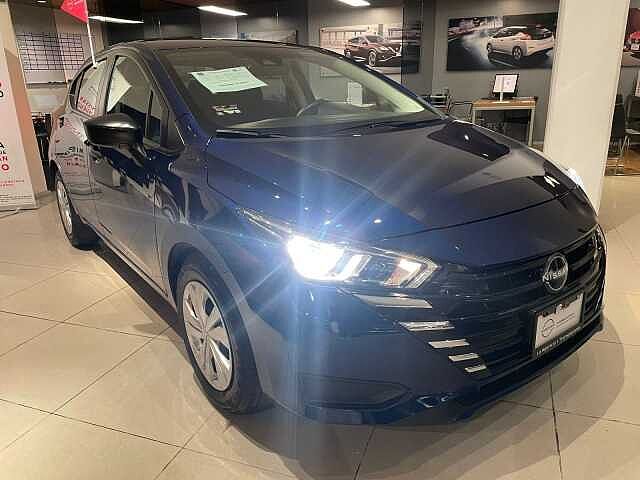 Nissan Versa