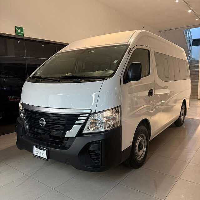 Nissan Urvan