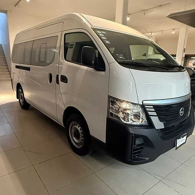 Nissan Urvan