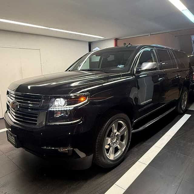 Chevrolet Suburban