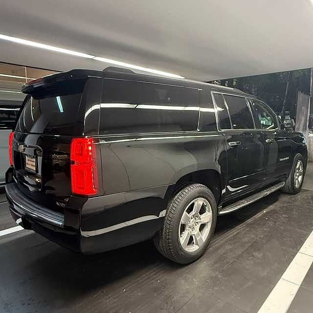 Chevrolet Suburban