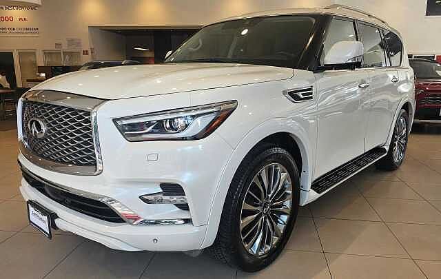 Infiniti QX80