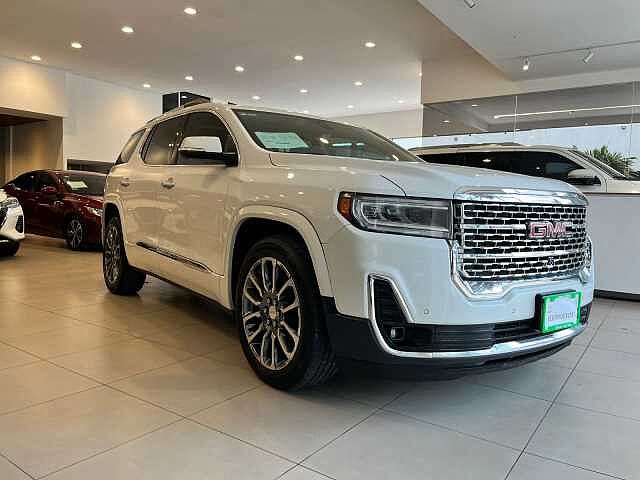 GMC Acadia