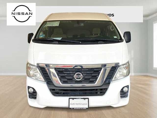 Nissan Urvan
