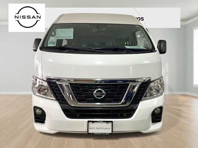 Nissan Urvan
