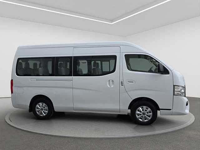 Nissan Urvan
