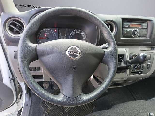 Nissan Urvan