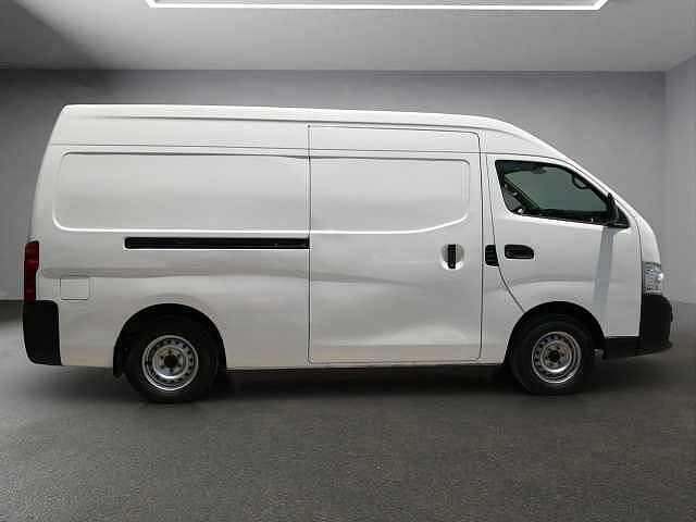 Nissan Urvan